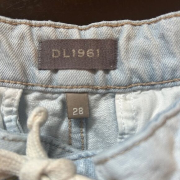 Gwen Jogger by DL 1961 in size 28 - Picture 3 of 7